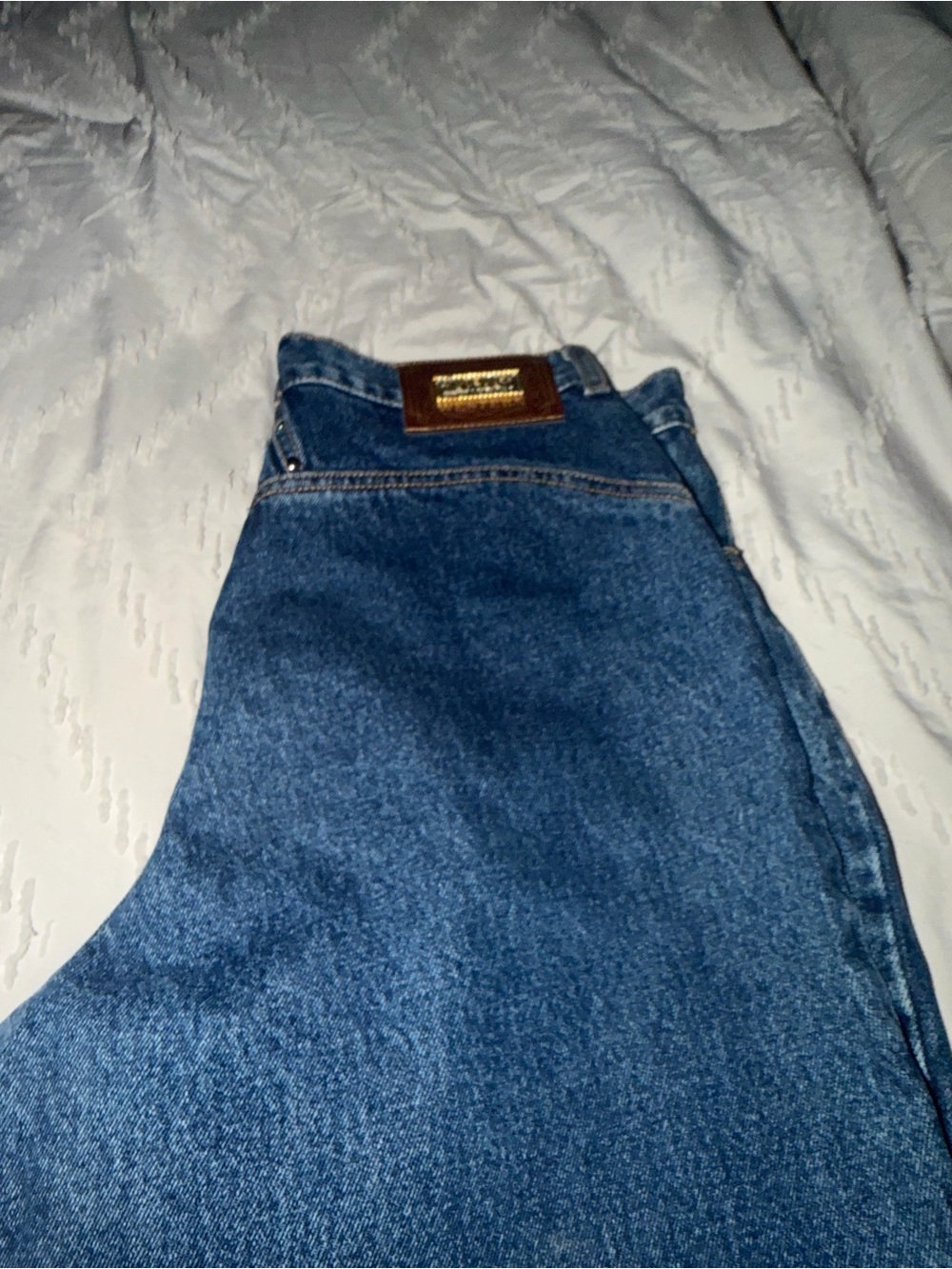 Women's Relaxed Blue Denim Jeans - Classic High-Rise Style